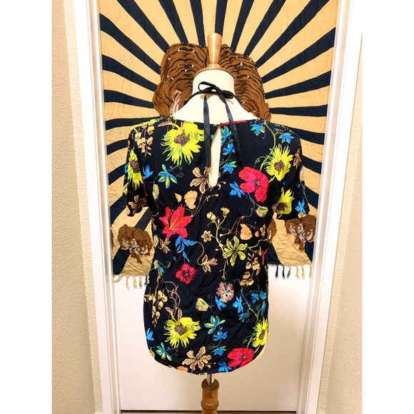 🌈 Stylish flower art top - Picture 4 of 8